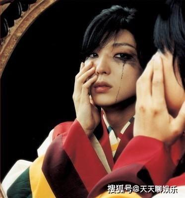 凤眸的明星,揭秘明星眼中的璀璨世界